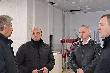 Сергей Грачев оценил ход работ на объектах физкультуры и спорта в Бузулуке